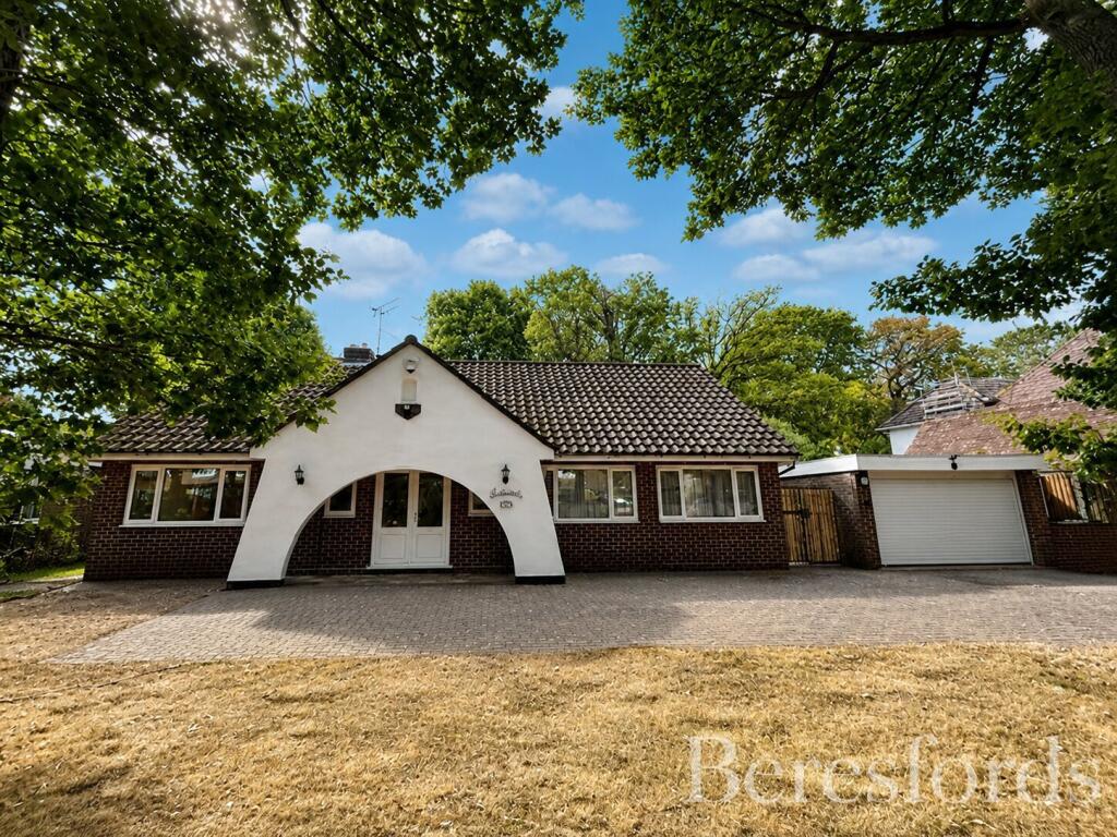 5 bed Bungalow for rent in Langham. From Beresfords - Colchester