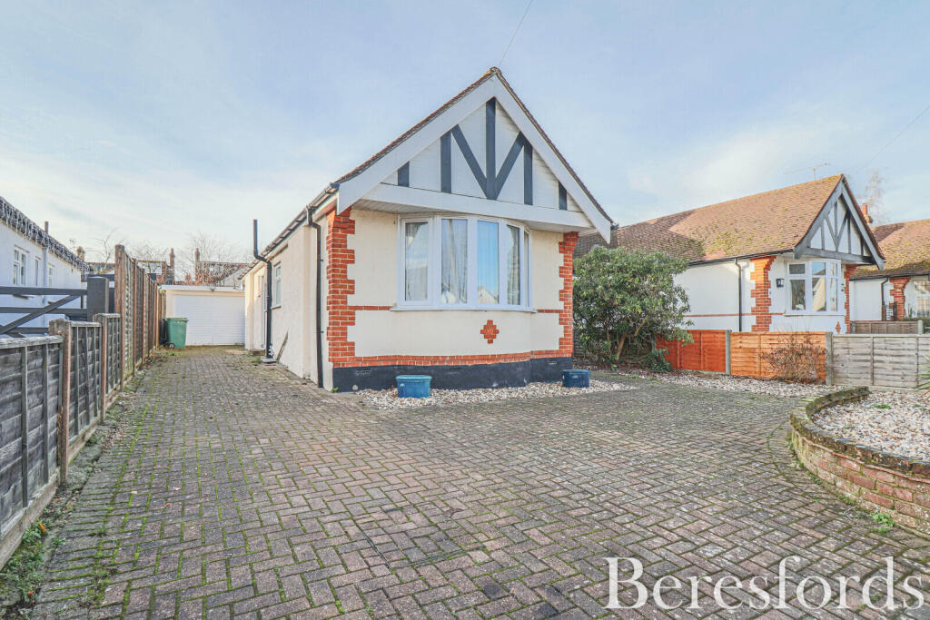 2 bed Bungalow for rent in Great Dunmow. From Beresfords - Dunmow