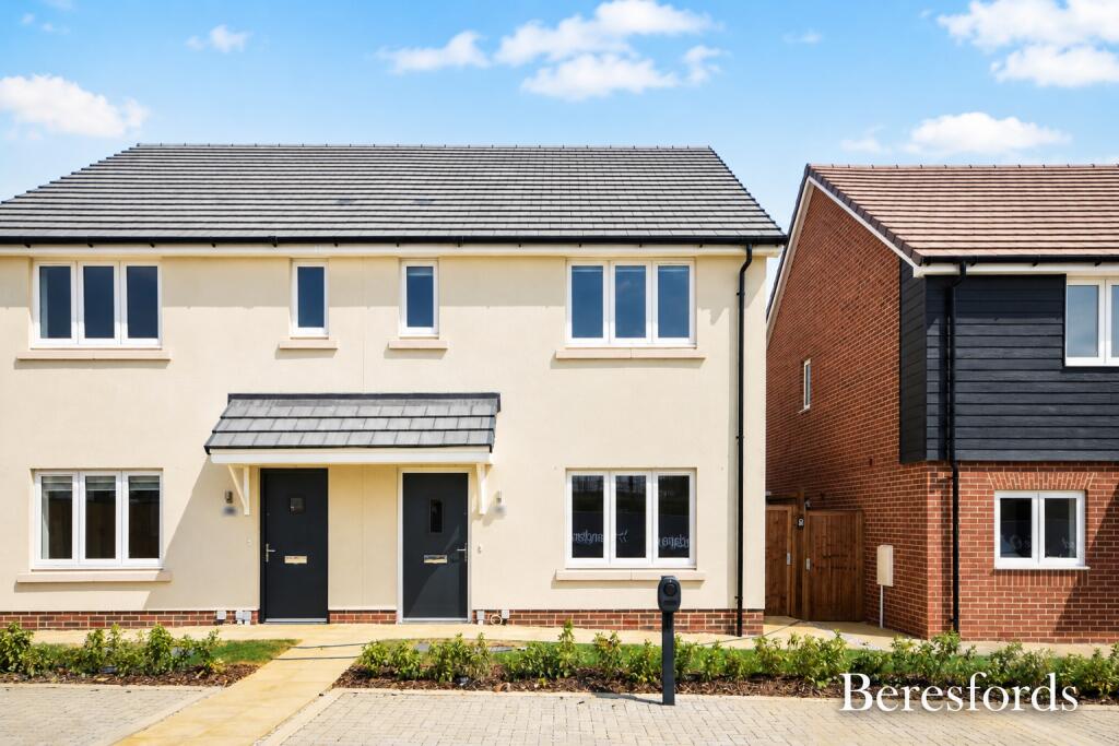3 bed Semi Detached for rent in Little Dunmow. From Beresfords - Dunmow 3 bed Semi Detached for rent in Little Dunmow. From Beresfords - Dunmow