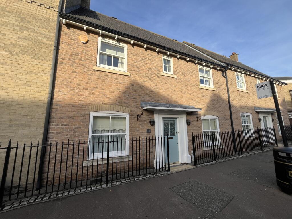 2 bed Mid Terraced House for rent in Maldon. From Beresfords - Witham