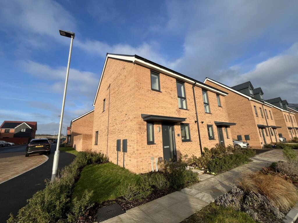 2 bed Semi Detached for rent in . From Beresfords - Witham