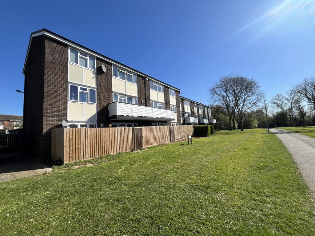 1 bed Apartment for rent in Witham. From Beresfords - Witham