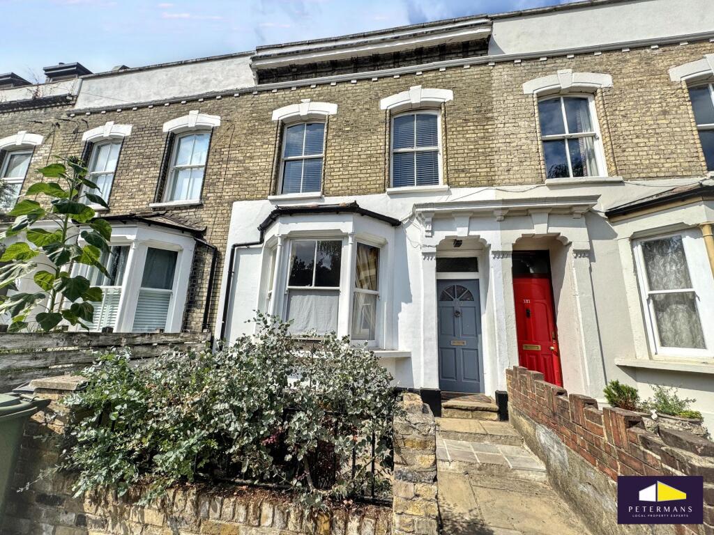 3 bed Mid Terraced House for rent in London. From Petermans - London