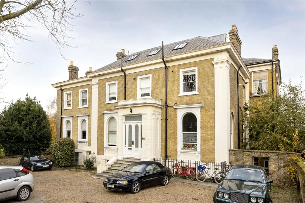 2 bed Apartment for rent in Streatham. From Winkworth - Herne Hill