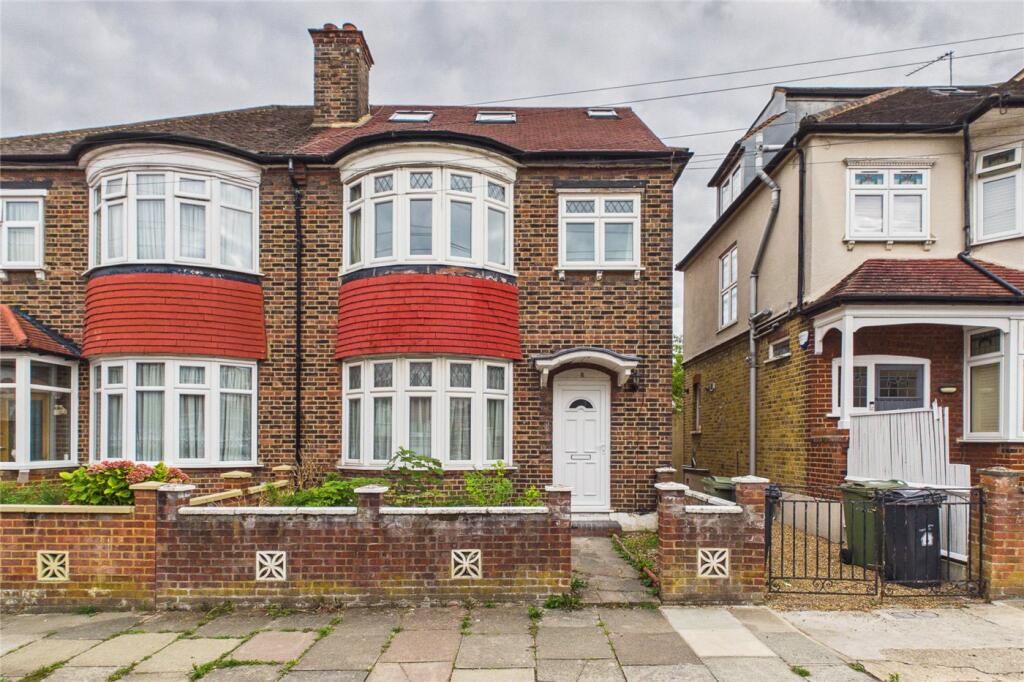 4 bed Semi Detached for rent in London. From Winkworth - Herne Hill