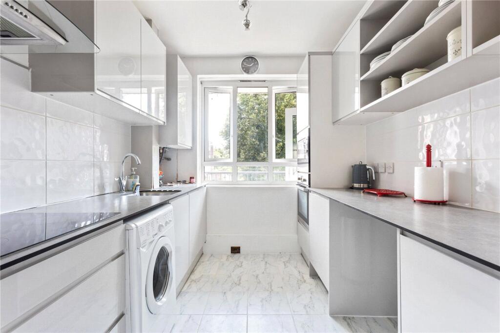 3 bed Apartment for rent in London. From Winkworth - Herne Hill 3 bed Apartment for rent in London. From Winkworth - Herne Hill