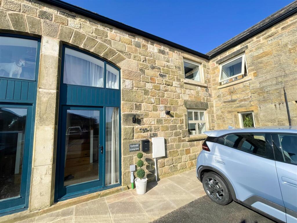 2 bed Barn Conversion for rent in High Bradfield. From United Homes Limited - Oughtibridge 2 bed Barn Conversion for rent in High Bradfield. From United Homes Limited - Oughtibridge