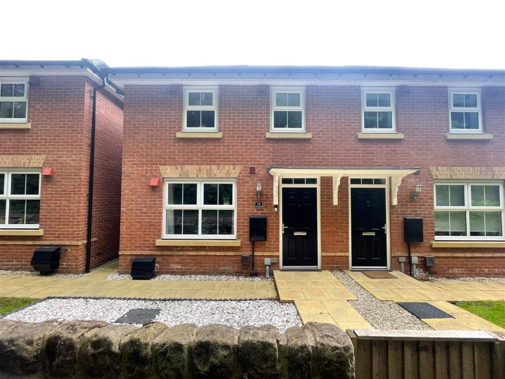 3 bed Semi Detached for rent in Wharncliffe Side. From United Homes Limited - Oughtibridge 3 bed Semi Detached for rent in Wharncliffe Side. From United Homes Limited - Oughtibridge