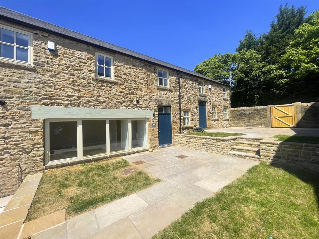 3 bed Barn Conversion for rent in Dungworth. From United Homes Limited - Oughtibridge 3 bed Barn Conversion for rent in Dungworth. From United Homes Limited - Oughtibridge