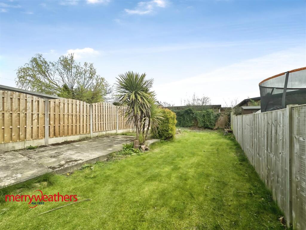 3 bed Semi Detached for rent in Rotherham. From Merryweathers - Rotherham