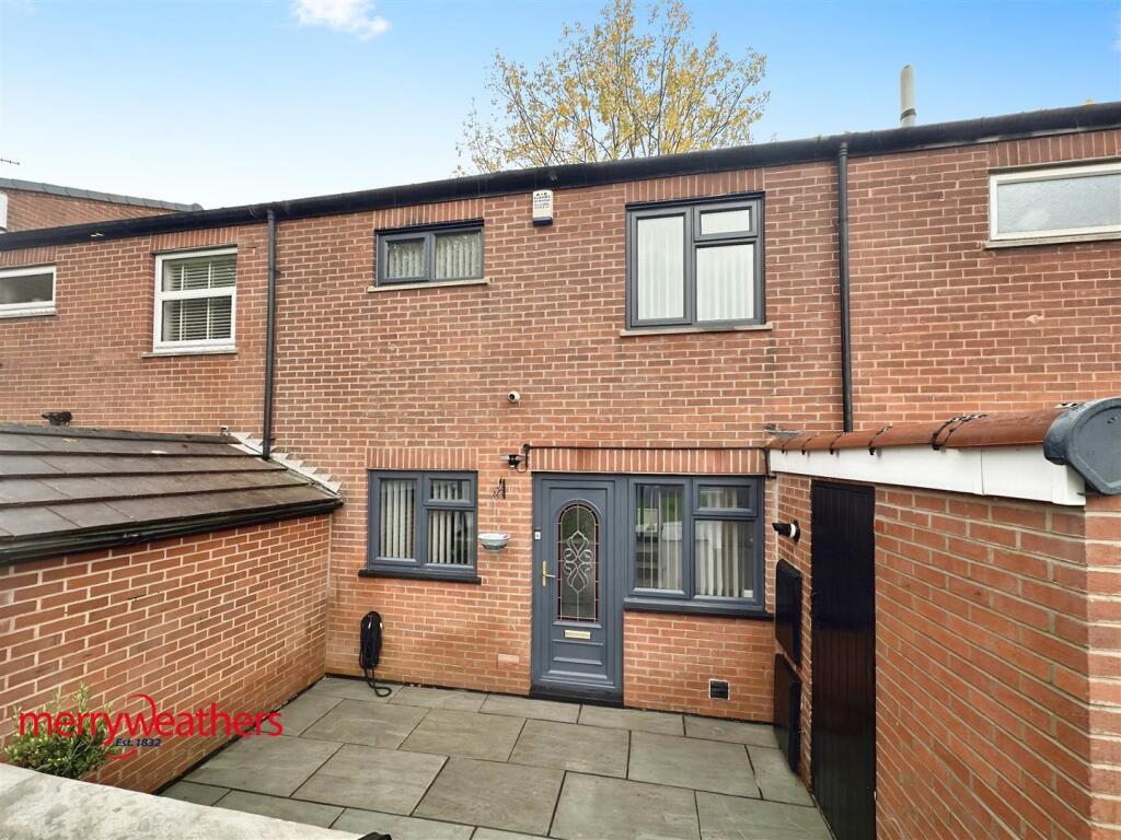 3 bed Mid Terraced House for rent in Rotherham. From Merryweathers - Rotherham