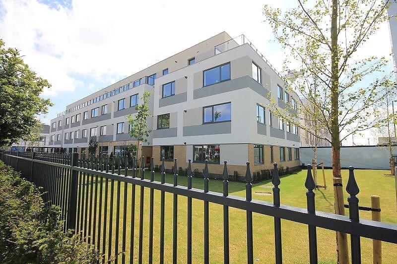 2 bed Apartment for rent in West Bedfont. From The Frost Partnership - Ashford