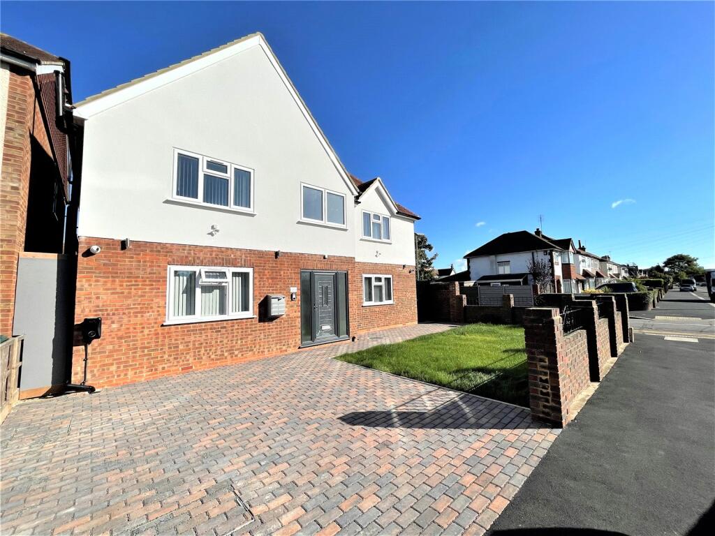 2 bed Apartment for rent in Ashford. From The Frost Partnership - Ashford