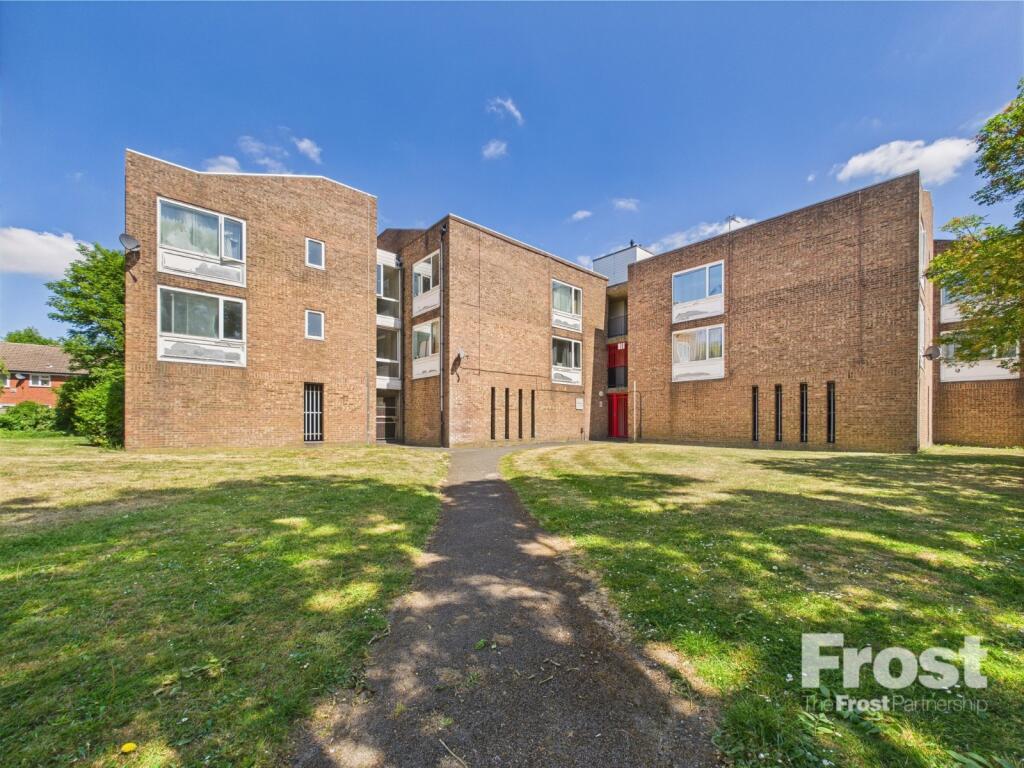 4 bed Studio for rent in Stanwell. From The Frost Partnership - Ashford