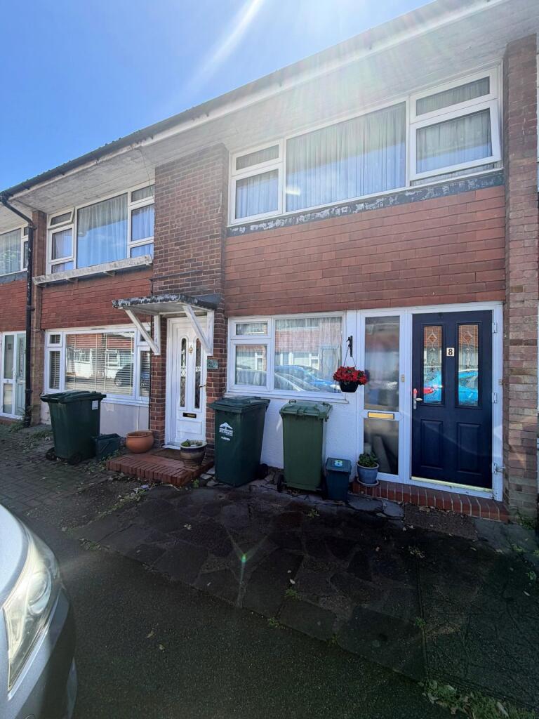 2 bed Annexe for rent in Shepperton. From The Frost Partnership - Ashford 2 bed Annexe for rent in Shepperton. From The Frost Partnership - Ashford
