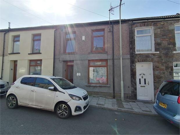 3 bed Mid Terraced House for rent in Rhondda. From PHILLIPS HOMES LETTINGS AND SALES - Tonypandy