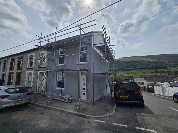 3 bed End of Terrace for rent in Treorci. From PHILLIPS HOMES LETTINGS AND SALES - Tonypandy 3 bed End of Terrace for rent in Treorci. From PHILLIPS HOMES LETTINGS AND SALES - Tonypandy