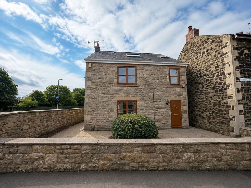 4 bed Detached for rent in Springwell. From Swift Moves - Washington
