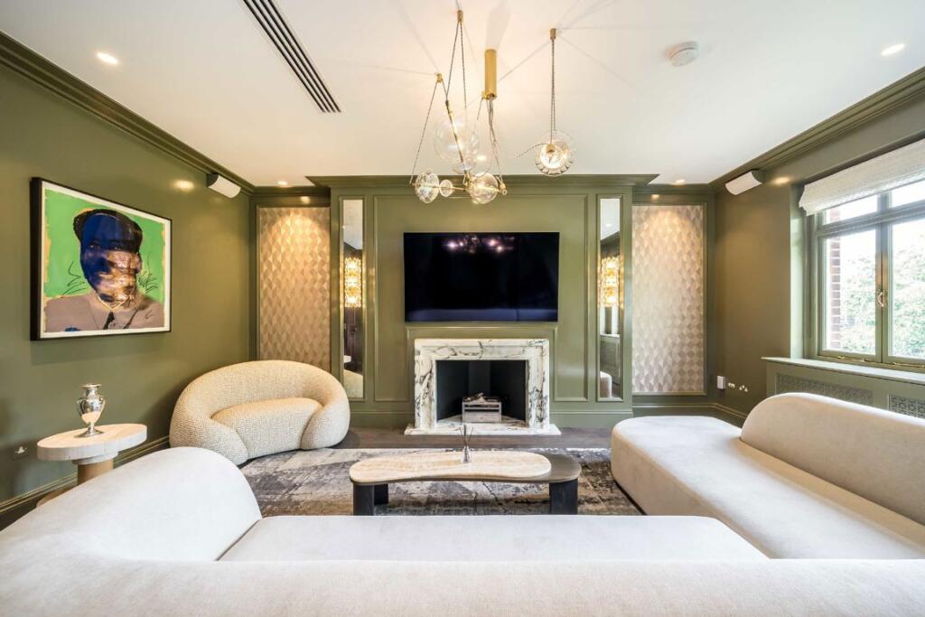 3 bed 1st Floor Flat for rent in Westminster. From Wetherell - Mayfair