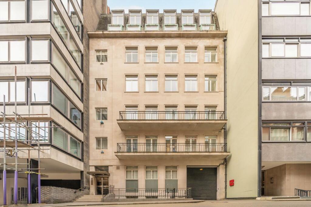 3 bed 1st Floor Flat for rent in Westminster. From Wetherell - Mayfair