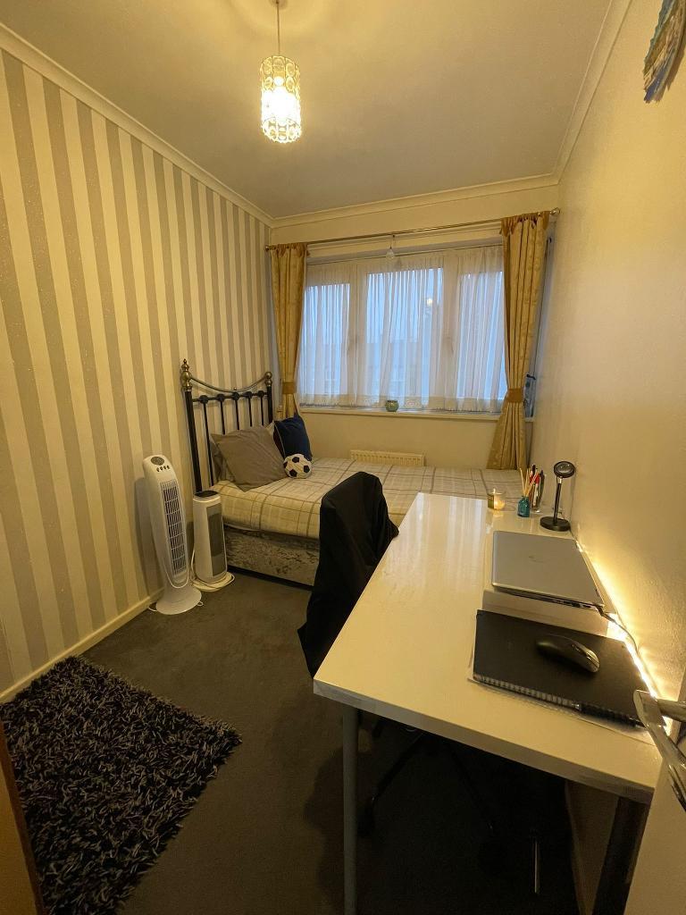 1 bed Student Flat for rent in London. From Prime Land Property