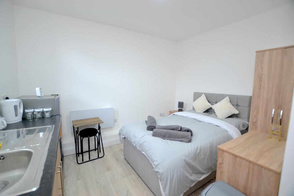 0 bed Studio for rent in Stepney. From Prime Land Property - London