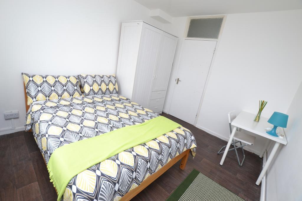 3 bed 1st Floor Flat for rent in Stoke Newington. From Prime Land Property - London