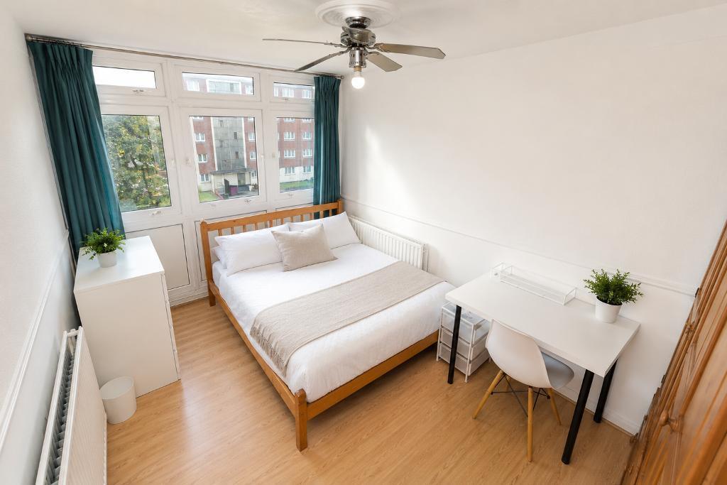 4 bed 1st Floor Flat for rent in Stepney. From Prime Land Property - London
