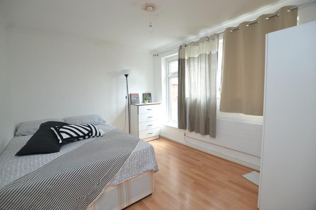 1 bed Flat Share for rent in Poplar. From Prime Land Property - London