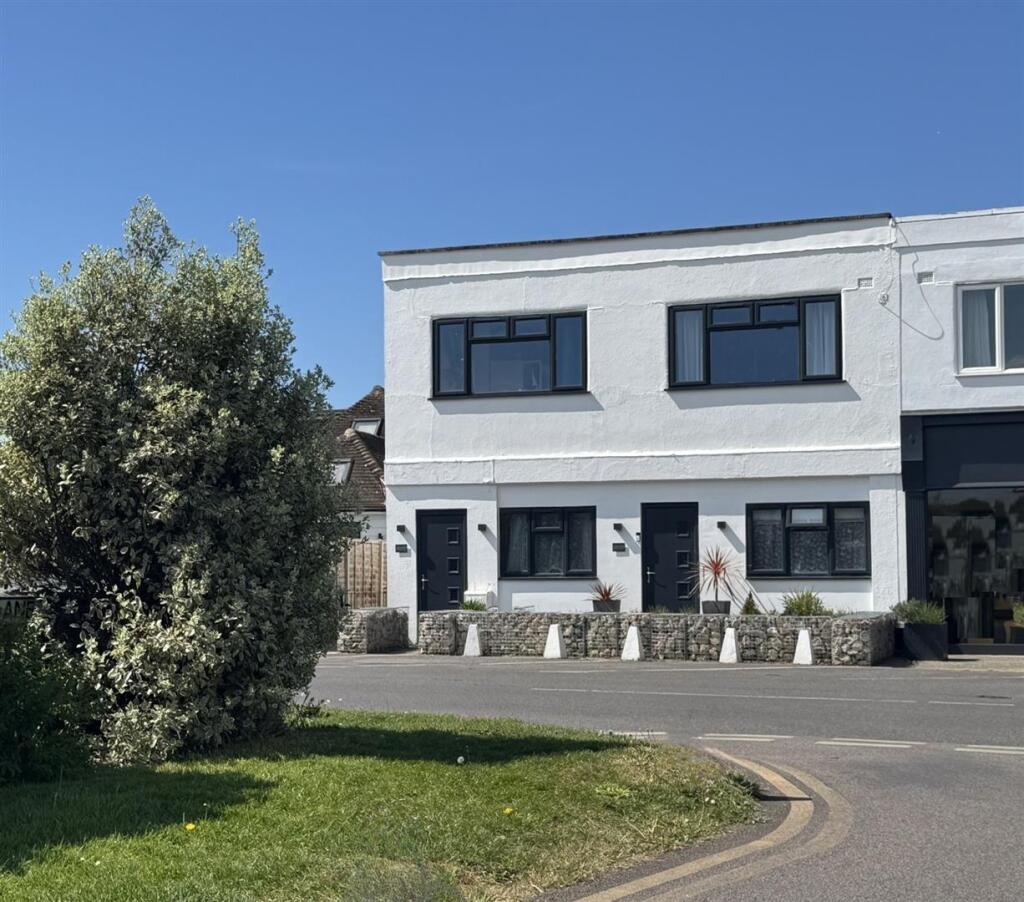 2 bed 1st Floor Flat for rent in Ferring. From Mark Oliver Estate Agency - Ferring
