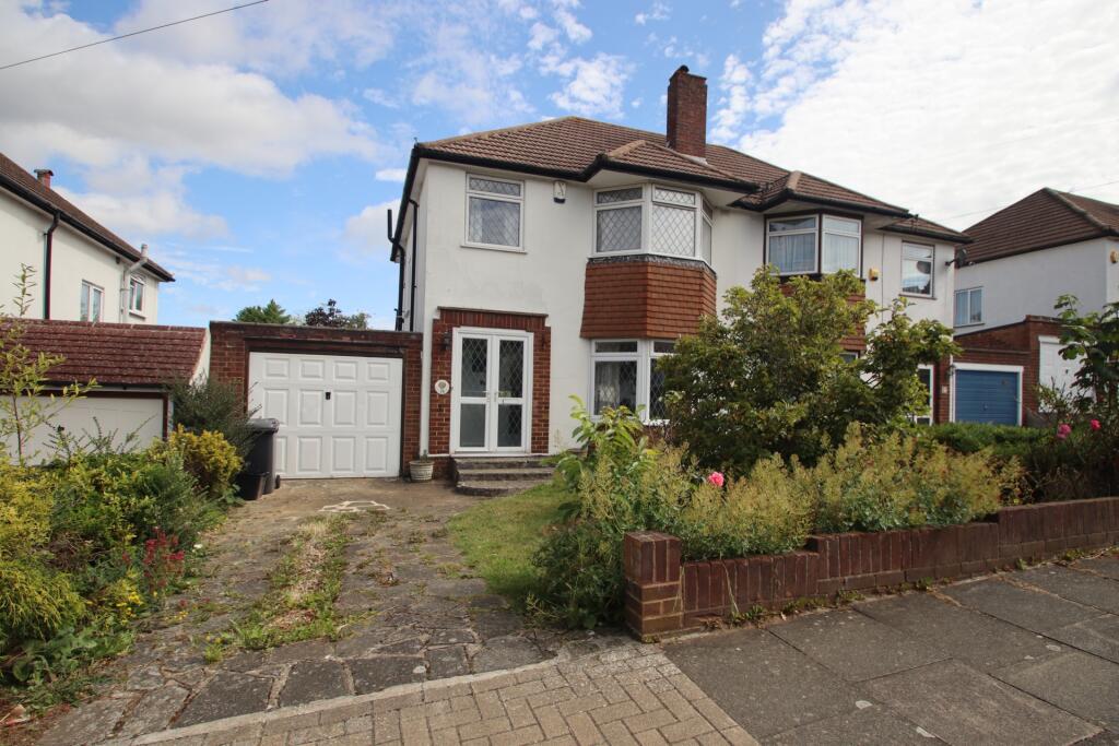 3 bed Semi-Detached House for rent in Orpington. From Kenton