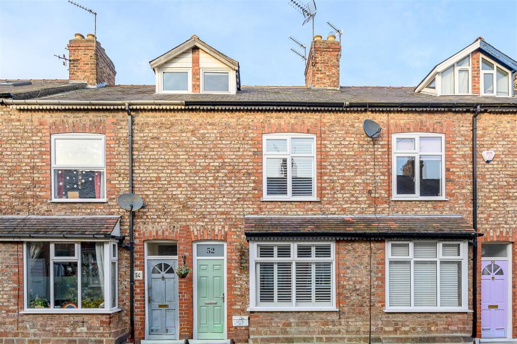 3 bed Mid Terraced House for rent in Bishopthorpe. From Quantum Estate Agents - York 3 bed Mid Terraced House for rent in Bishopthorpe. From Quantum Estate Agents - York