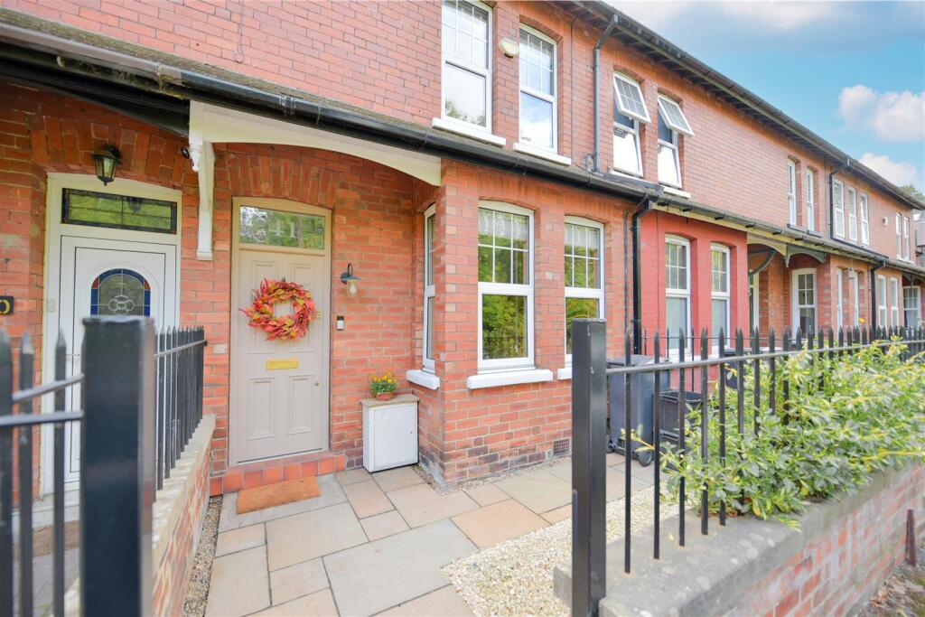 2 bed Mid Terraced House for rent in York. From Quantum Estate Agents - York