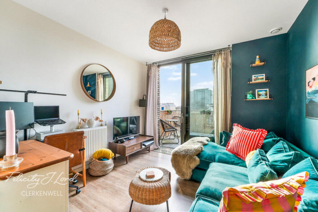 1 bed Apartment for rent in Islington. From Felicity J Lord - Clerkenwell