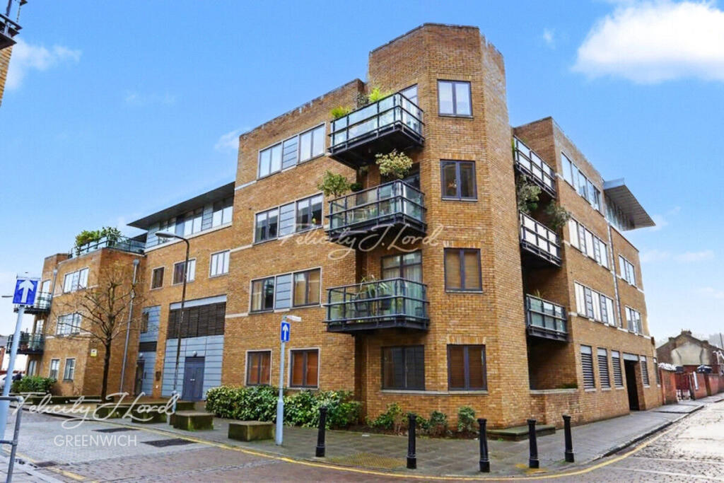 1 bed 1st Floor Flat for rent in London. From Felicity J Lord - Greenwich