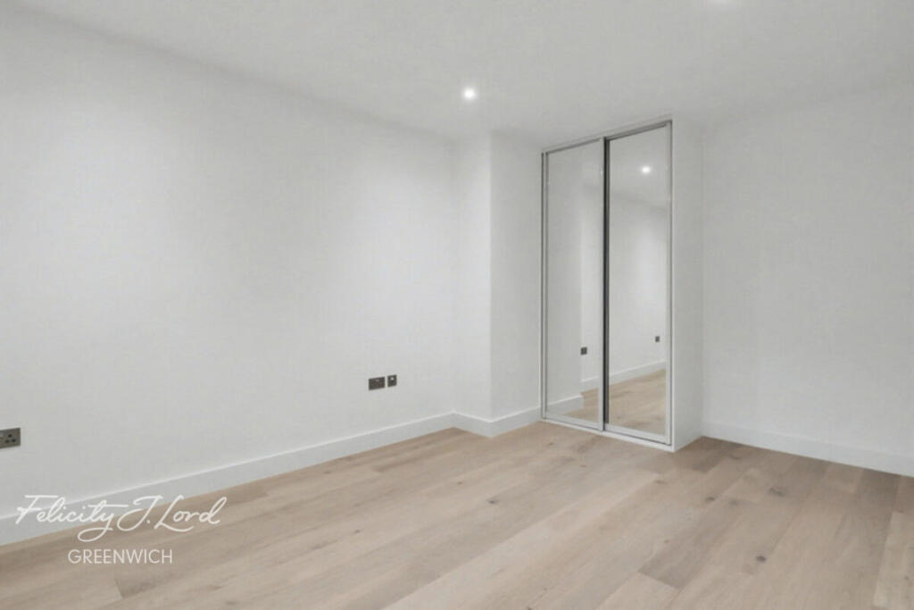 1 bed 1st Floor Flat for rent in Bow. From Felicity J Lord - Greenwich