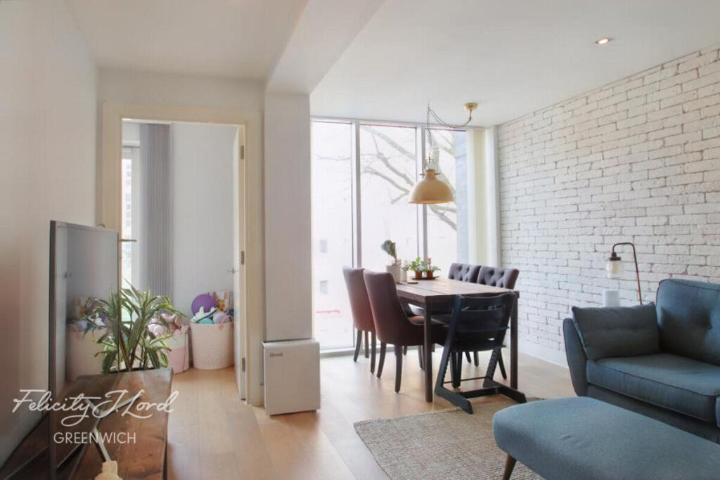2 bed 1st Floor Flat for rent in London. From Felicity J Lord - Greenwich