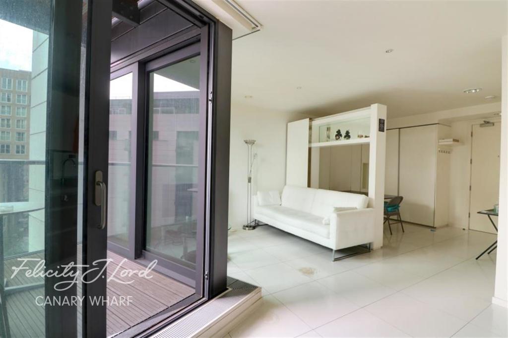 0 bed Flat for rent in Poplar. From Felicity J Lord - Canary Wharf