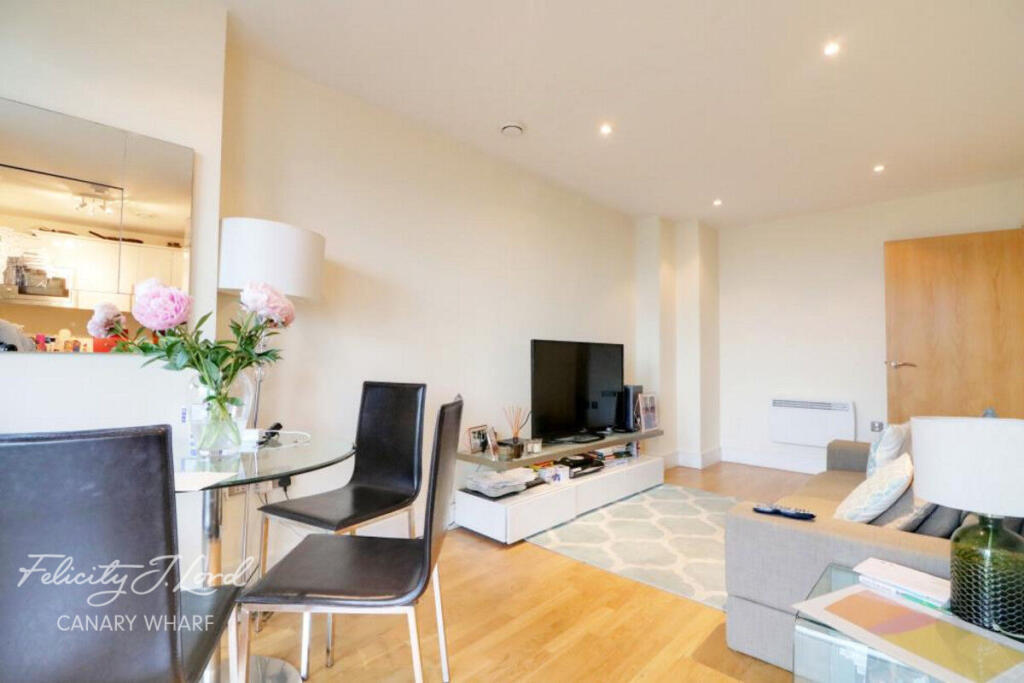 1 bed Apartment for rent in London. From Felicity J Lord - Canary Wharf