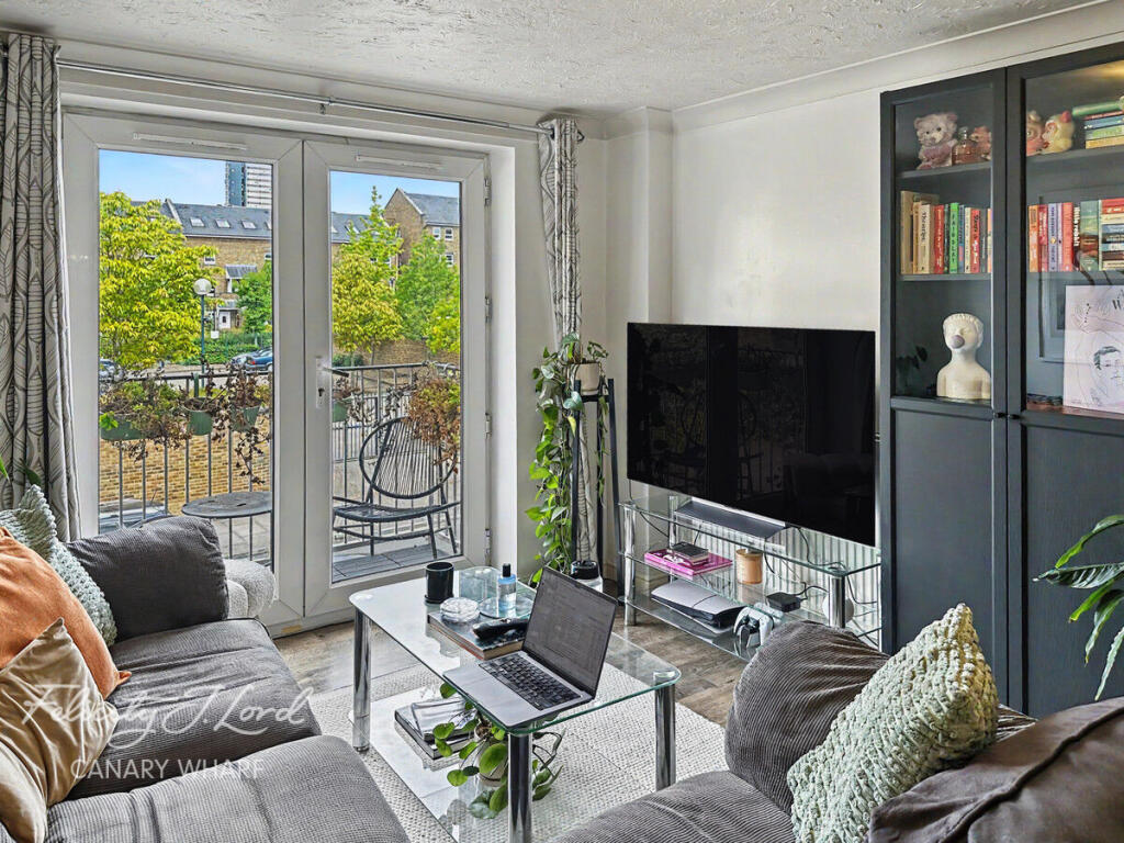 2 bed Apartment for rent in Poplar. From Felicity J Lord - Canary Wharf