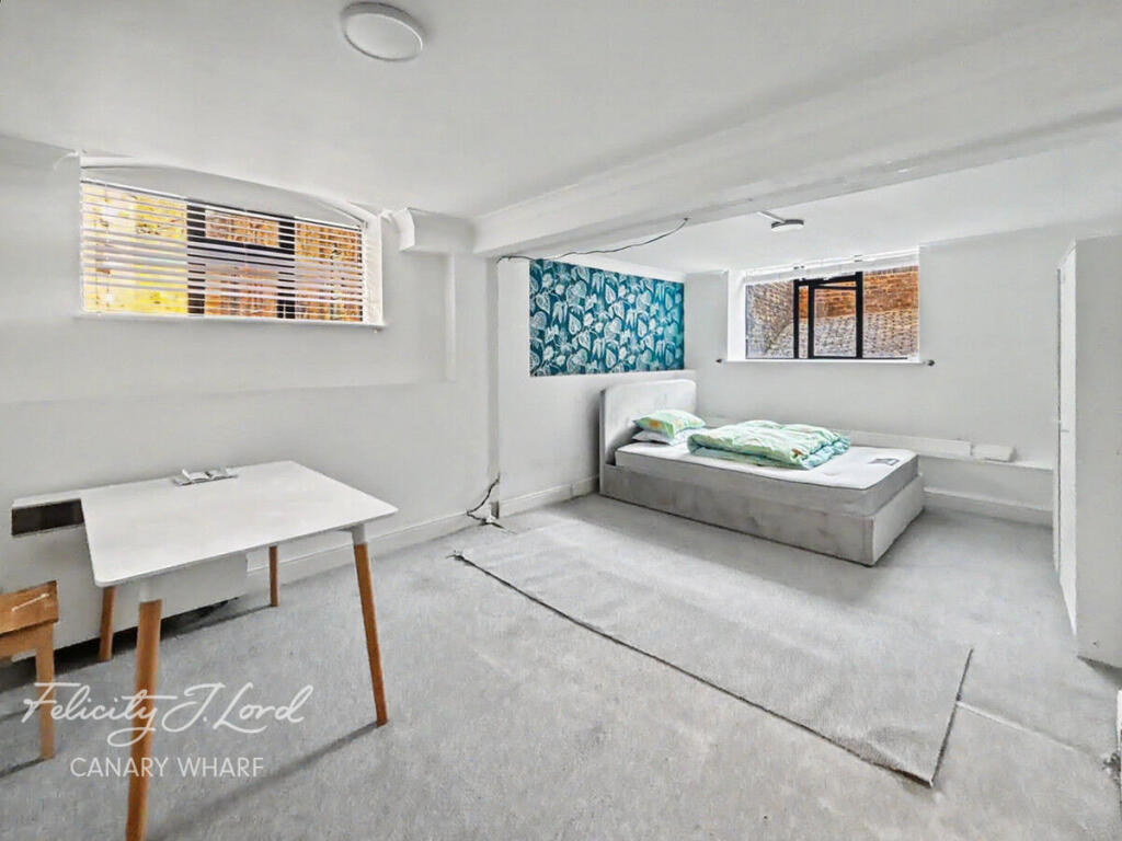 1 bed Apartment for rent in Poplar. From Felicity J Lord - Canary Wharf