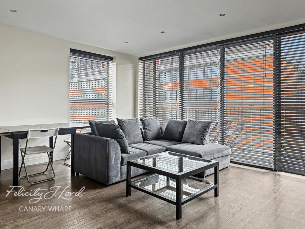 2 bed Apartment for rent in Poplar. From Felicity J Lord - Canary Wharf