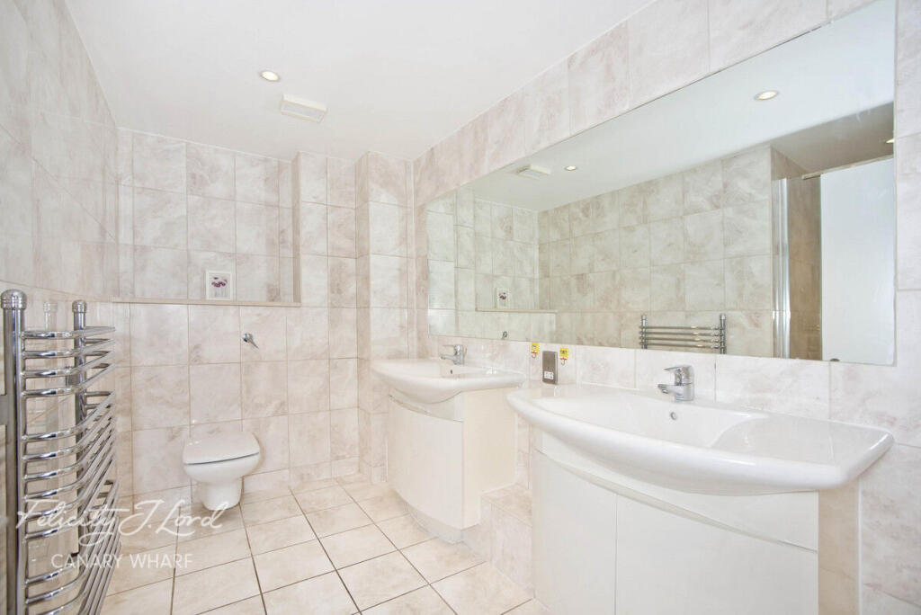 2 bed Apartment for rent in Poplar. From Felicity J Lord - Canary Wharf 2 bed Apartment for rent in Poplar. From Felicity J Lord - Canary Wharf