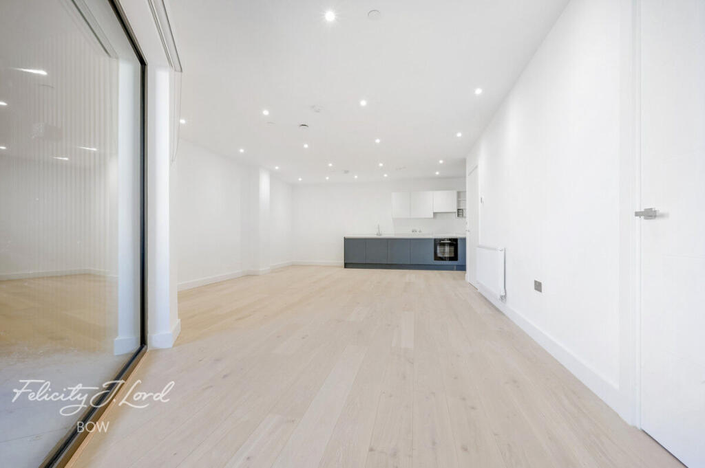 3 bed Apartment for rent in London. From Felicity J Lord - Bow