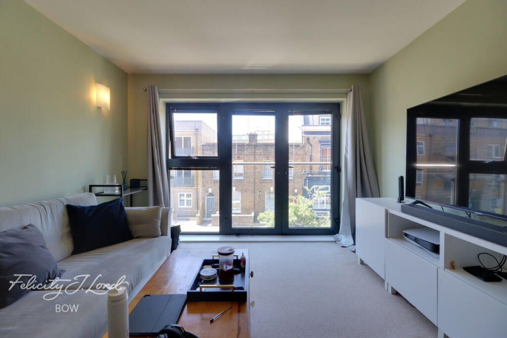 2 bed Apartment for rent in Bow. From Felicity J Lord - Bow
