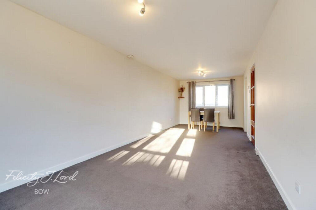 2 bed Apartment for rent in Bow. From Felicity J Lord - Bow