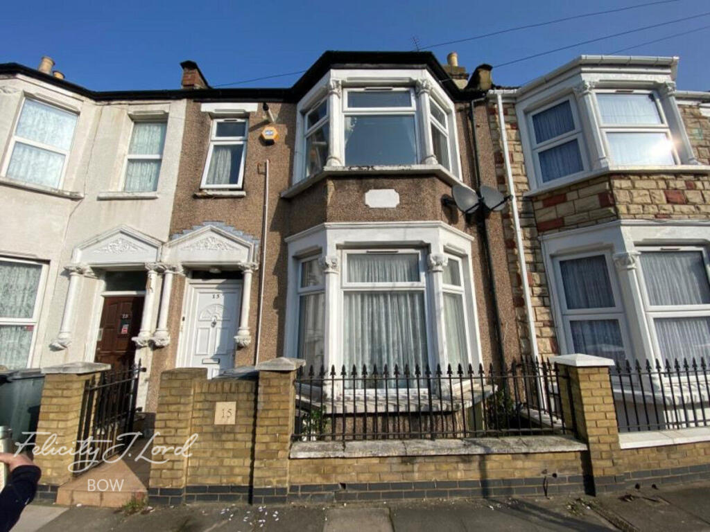 1 bed 1st Floor Flat for rent in West Ham. From Felicity J Lord - Bow