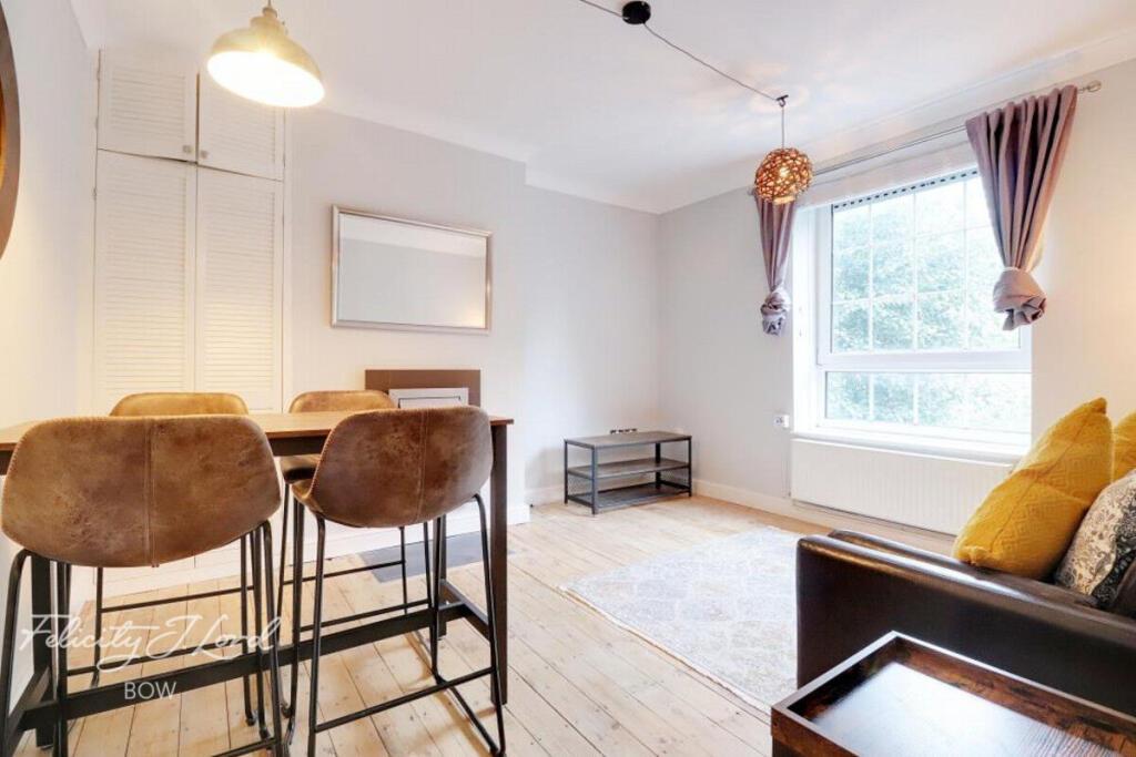 3 bed 1st Floor Flat for rent in London. From Felicity J Lord - Bow