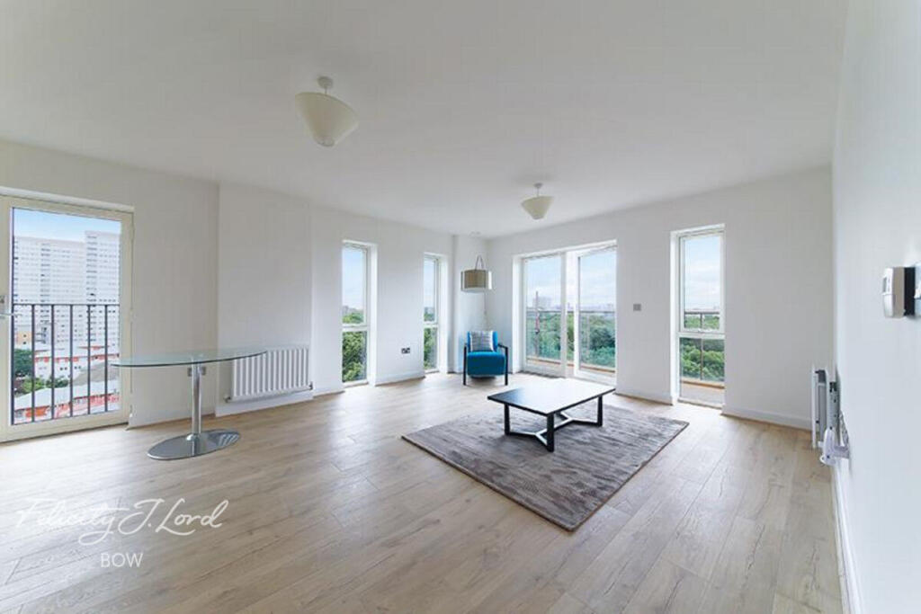 2 bed Penthouse for rent in London. From Felicity J Lord - Bow