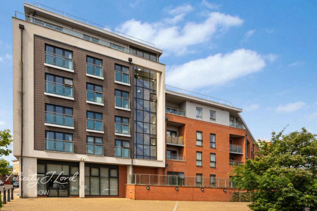 2 bed Apartment for rent in Bow. From Felicity J Lord - Bow
